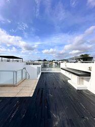 Ang Mo Kio Avenue 8 (D20), Terrace #540178921